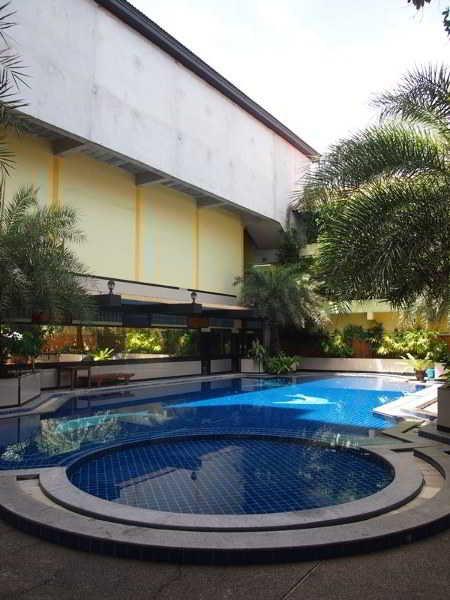 Jomtien Holiday Pattaya Hotel Kültér fotó